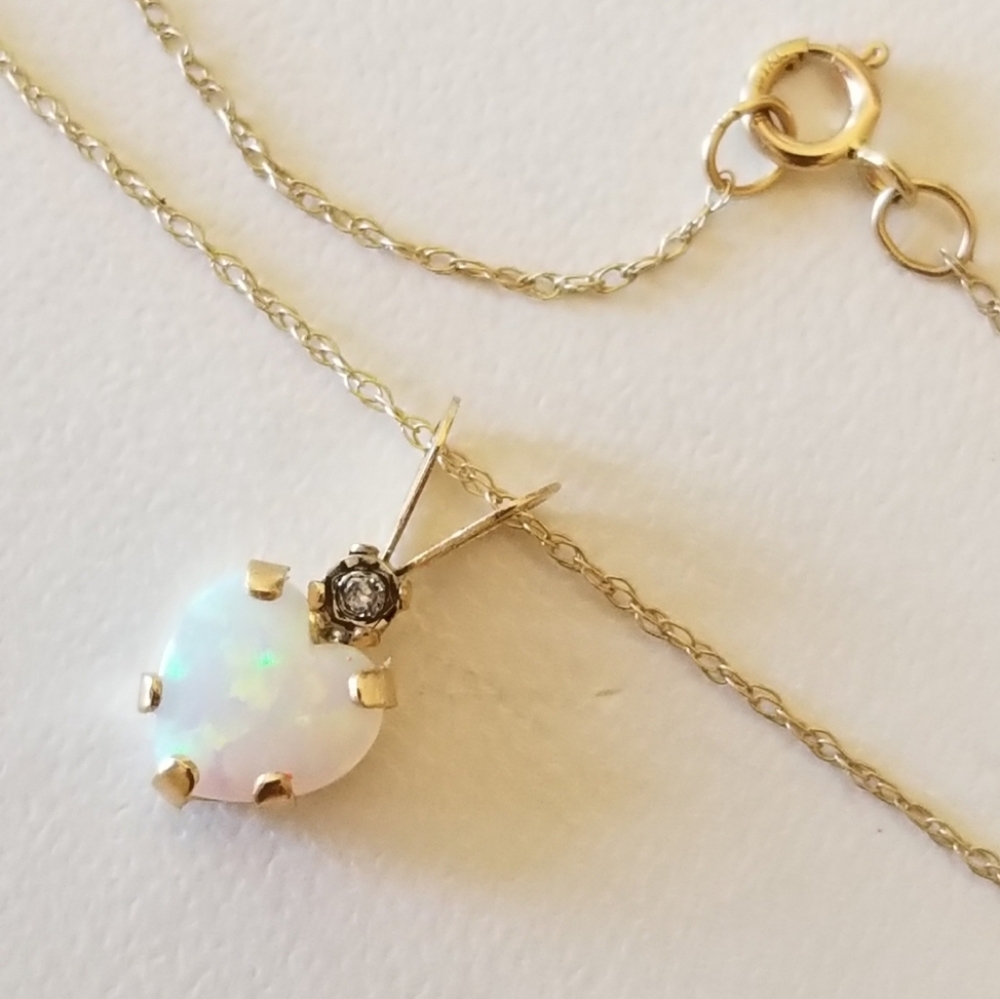 10K Gold Opal Heart Pendant Necklace - Picture 2 of 11
